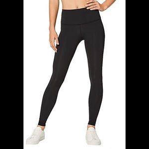 Lulu lemon black yoga pants leggings (FAIR)